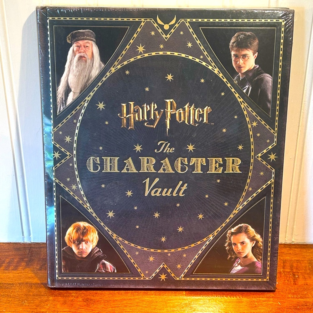 Harry Potter Character Vault Book
